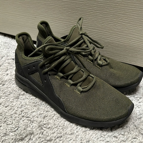 Puma shoes size 8.5 Olive green - Picture 1 of 2